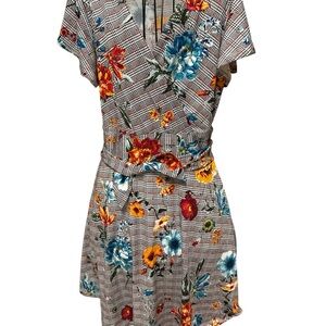 WRAPPER Size medium Floral sash Dress